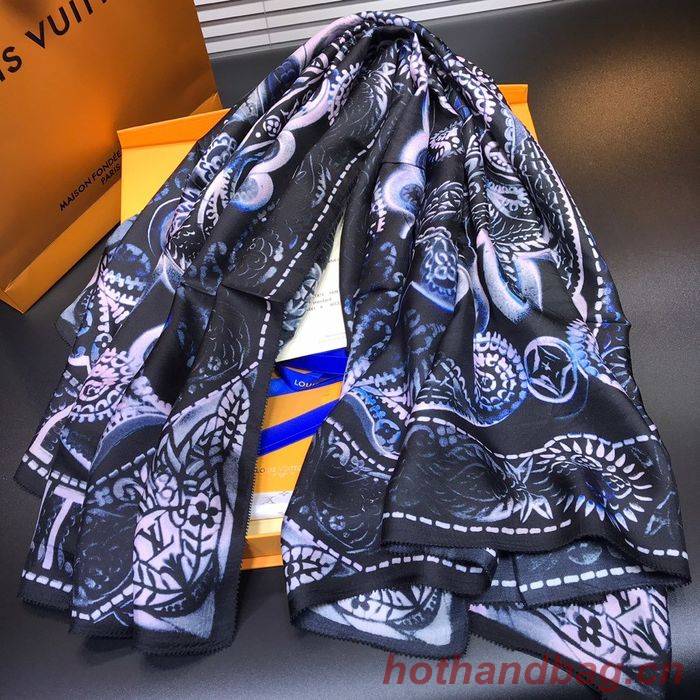 Louis Vuitton Scarf LVS00156